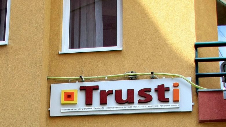Mbi 420 mijë qytetarë tërhoqën 195 milionë euro nga 10-përqindëshi në Trust
