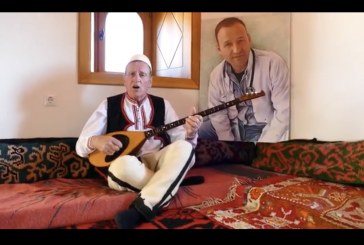 Rifat Berisha sjell këngën për Dr Abaz Krasniqin