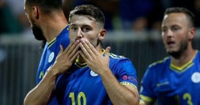 Arbër Zeneli shënon për Kosovën