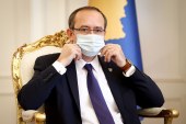 Hoti: Lajm i mirë, IKSHPK t’i shpërndajë sipas strategjisë së imunizimit