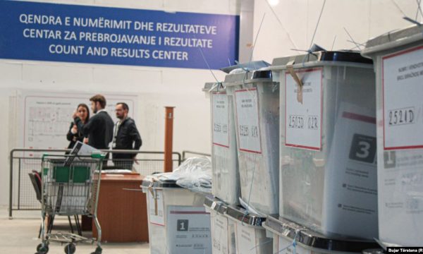 Dyshimet për vjedhje votash, KQZ e gatshme për bashkëpunim me Prokurorinë