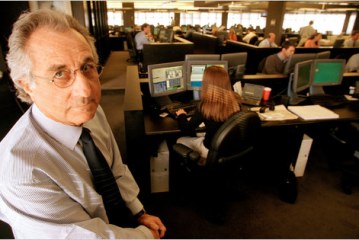 Vdes Bernard Madoff, ideatori i mashtrimit financiar më të madh në histori