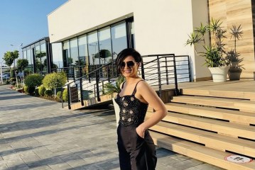 Me një foto unike, Albina Kelmendi përshëndet fansat e saj