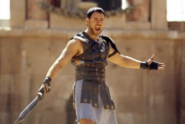 Nga një Gladiator me trup të gdhendur, në një bark i mbushur me birrë