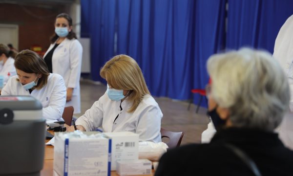 Mbi 3 mijë e 500 vaksina pritet të vijnë javën e ardhshme në Kosovë