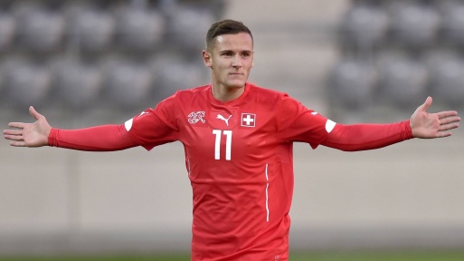 Ish-futbollisti shqiptar i Zvicrës aderon në PDK