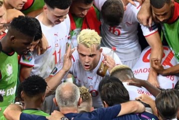 Granit Xhaka bën për vete zviceranët me deklaratën emocionale pas triumfit të çmendur ndaj Francës