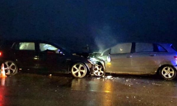 Aksidentohet këngëtari i njohur shqiptar