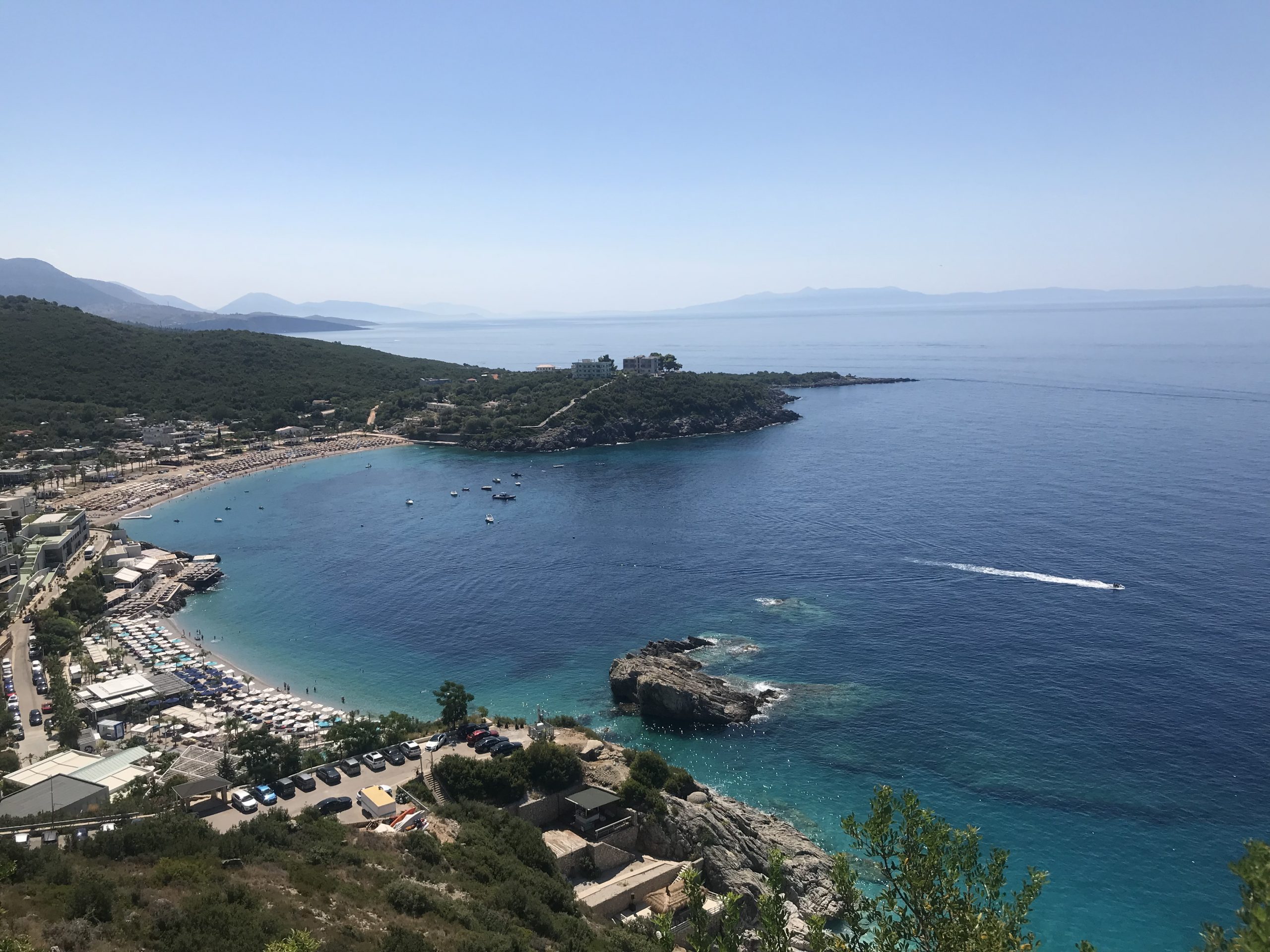 ”Le Figaro”: Riviera Shqiptare një nga gurët e çmuar të Adriatikut