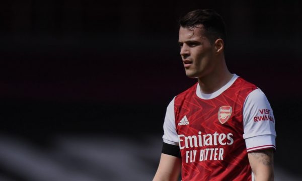 Arsenali është në “pozitë të shkëlqyeshme” sa i përket shitjes së Xhakës