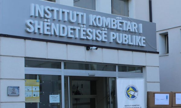 IKSHPK: 38.8 për qind e popullatës kanë antitrupa ndaj Covid-19, nuk është arritur imuniteti kolektiv