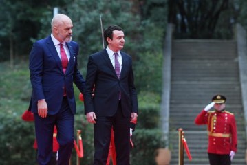 Kryeministri i Shqipërisë Edi Rama vjen të hënën në Kosovë