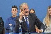 “Përgatitu Sllobodan”, Berisha kërcënon Vuçiqin: Do të ndëshkoheni për krimet në Kosovë dhe Shqipëri
