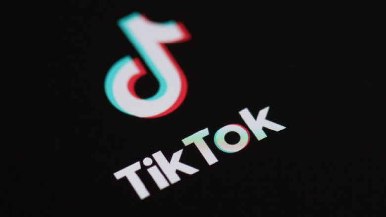 Po realizonte video për TikTok, 13-vjeçari u gjet i varur me litar brenda dhomës në Lushnje