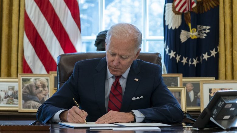 Letra e plotë e Biden dërguar Osmanit për pjesëmarrje në Samitin për Demokracinë