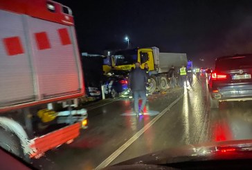 Flasin nga policia për aksidentin në Klinë