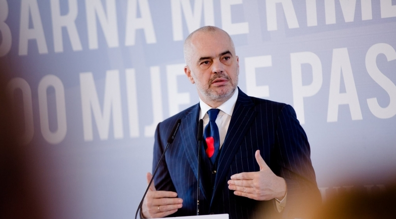 Edi Rama merr vendim, do ta ndihmojë Kosovën më 31 dhjetor dhe 1 janar me energji elektrike