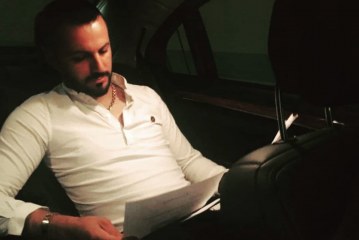 Dini Fetahaj, personi i cili shoqërohet me vipat shqiptar