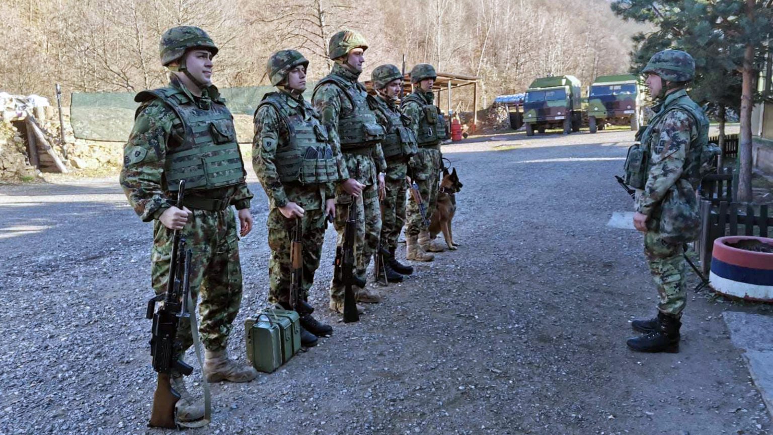 Ushtria serbe futet shumë pranë Kosovës