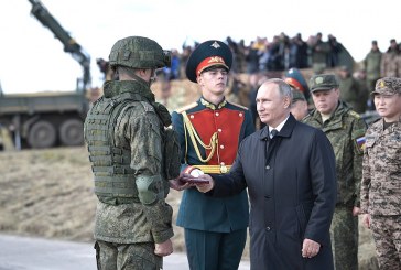 Tërheqja e trupave ruse – Shenja e parë e rënies së Putinit apo një nga mashtrimet e radhës përpara një sulmi