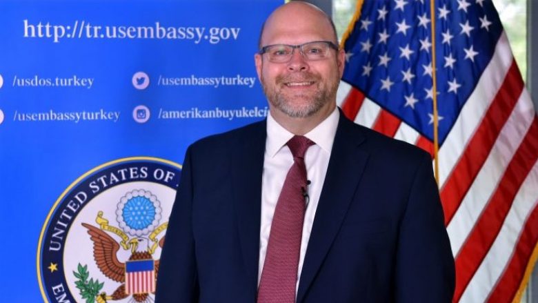 Ky është mesazhi i Ambasadorit amerikan për pavarësinë e Kosovës