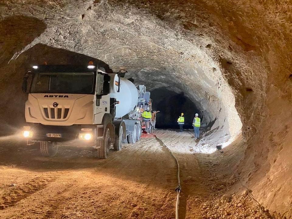 Hapet kilometri i parë i Tunelit të Llogarasë