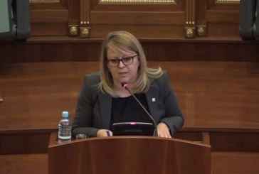 Kritika të forta nga deputetja e LDK-së: Qeveria Kurti nuk ka guximin që t’i publikoj listat se kënd e ka subvencionuar