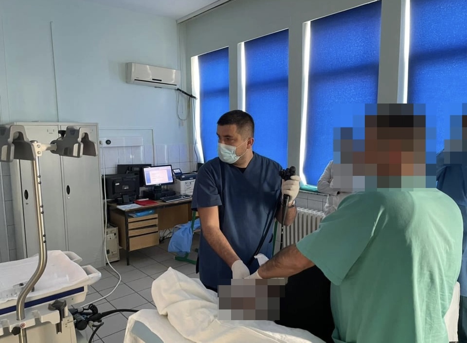 Njihuni me Dr. Qëndrim Zenelaj, ardhmëria e gastroenterologjisë kosovare