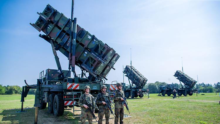 Gjermania tregon forcën,  dërgon raketa Patriot dhe ushtarë në krahun lindor