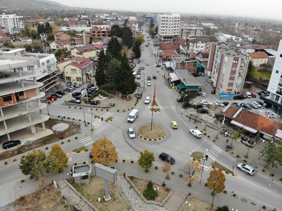 Në natën e madhe Deçanasi jep donacion Xhamisë së Strellcit 10.700 euro, nuk pranon ti publikohet emri