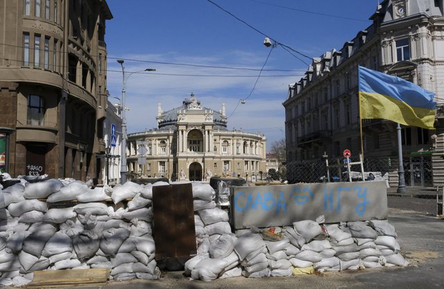 Sulmohet me raketa Odesa, goditet ‘infrastruktura kritike’