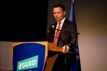 Faton Peci zgjidhet kryetar i degës së Guxo në Mitrovicë￼