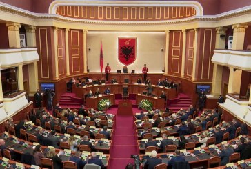 Dështon edhe rundi i tretë për zgjedhjen e presidentit të Shqipërisë