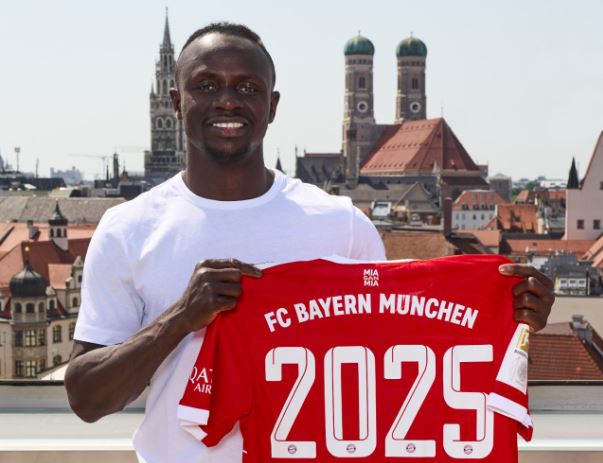 Zyrtarizohet transferimi i Manes në Bayern
