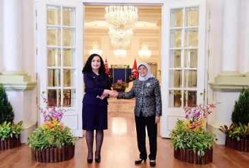 Presidentja Vjosa Osmani pritet nga presidentja e Singaporit, Halimah Yacob