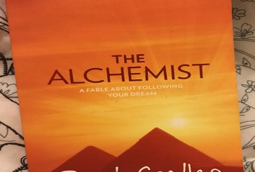 “Alkimisti” i Paulo Coelhos, na mëson të mposhtim frikën nga e ardhmja