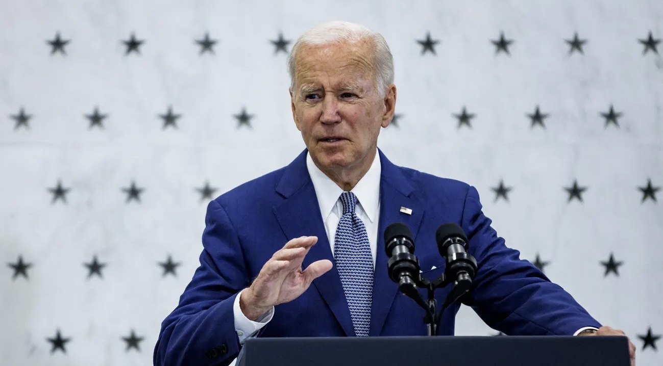 Biden lavdëron CIA-në për zbulimin e planeve të Putinit rreth pushtimit të Ukrainës