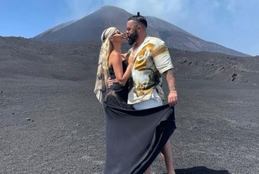 Marina Vjollca dhe Geti pozojnë të dashuruar nga vullkani Etna në Sicili