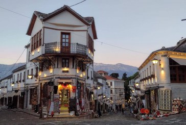 Mbi 65 mijë turistë vendas dhe të huaj vizituan Gjirokastrën