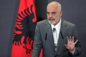 Edi Rama ua kthen dritën kosovarëve