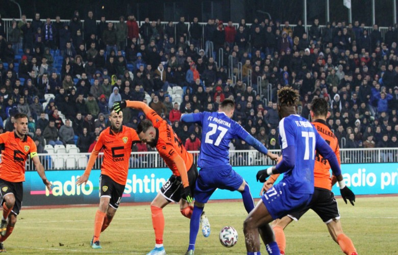 Superliga rikthehet me sfida drithëruese, spikat dueli Prishtina-Ballkani