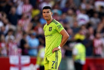 Napoli është shpresa e fundit e Cristiano Ronaldos për një largim nga Manchester United