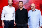 Bayer Leverkuseni prezanton trajnerin Xabi Alonso