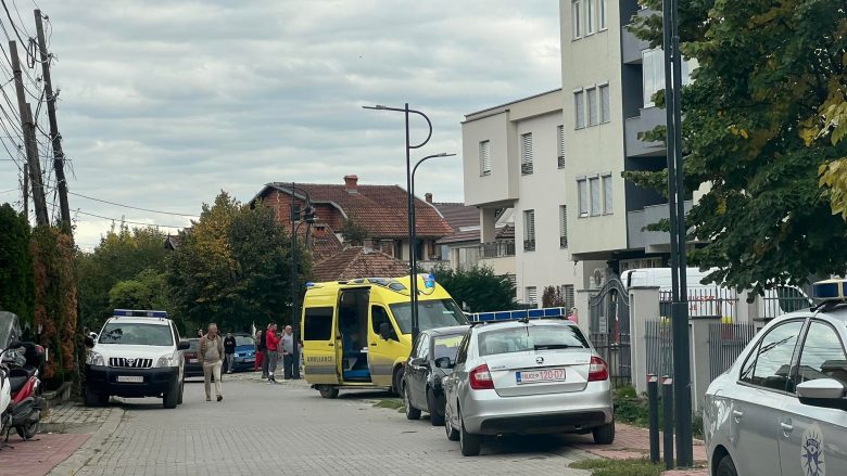 Një person humb jetën në Pejë, e zuri ashensori