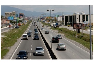 Detaje nga rrëmbimi në autostradën Tiranë-Durrës