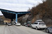 Pamje nga Veriu: Si po shkon “qortimi” i qytetarëve me targa ilegale