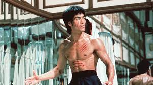 Shkencëtarët pretendojnë se kanë gjetur shkakun e vdekjes së Bruce Lee pas 49 vitesh