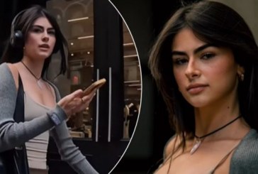Fotografi i njohur ndalon një vajzë shqiptare në rrugët e New Yorkut dhe i realizon fotosesion – videoja bëhet virale