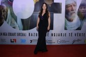 Arbana Osmani vesh fustanin me çmim marramendës