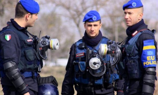 Sulmi ndaj EULEX-it në veri, reagon NATO: Çdo sulm i tillë është i papranueshëm